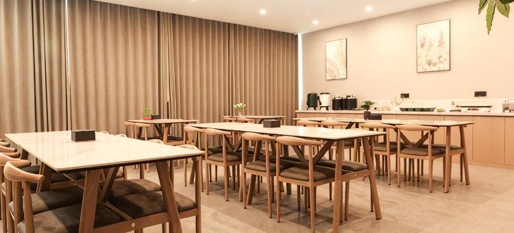 格林豪泰智选酒店(邹城钢山花园店)图片