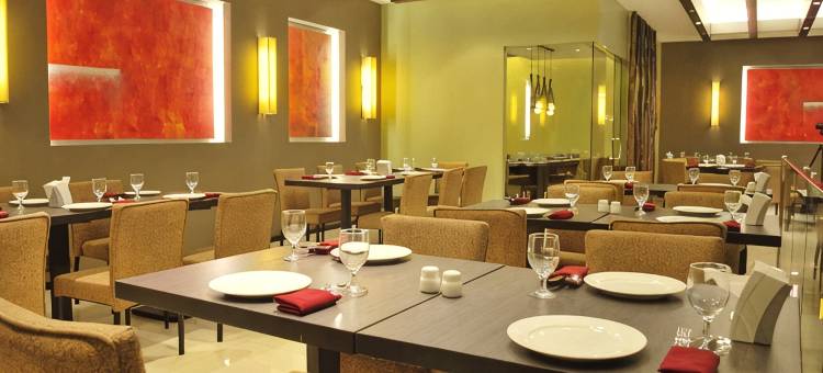 坦扎绿洲度假村酒店(Tanza Oasis Hotel and Resort Cavite)图片