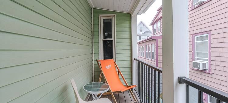 Cozy 4BR Home by Tufts w/ Subway Access to Downtown, MIT, Harvard + Free Parking图片