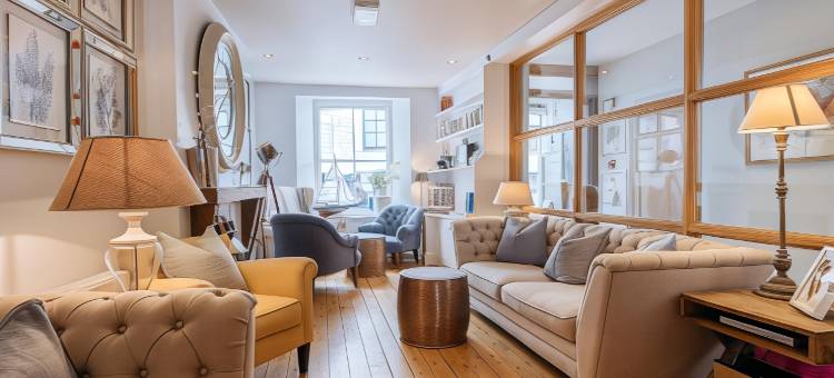 老码头房子酒店(The Old Quay House Hotel)图片