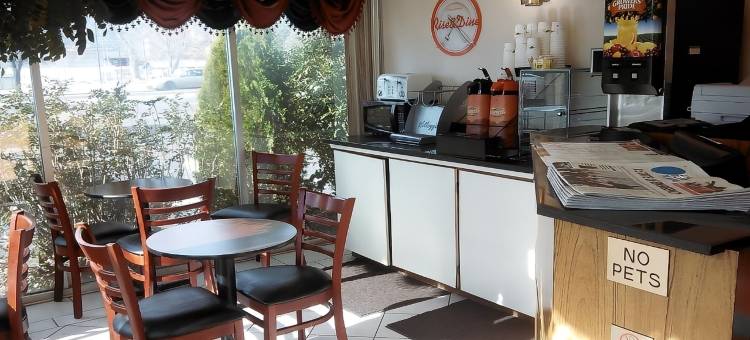 科罗拉多斯普林斯豪生酒店(Howard Johnson by Wyndham Colorado Springs)图片