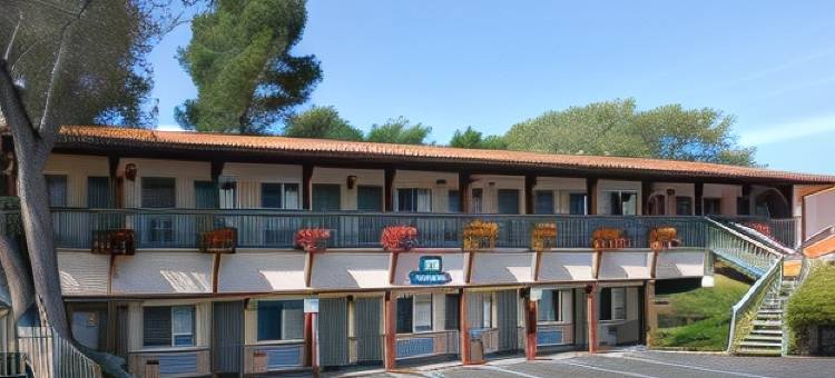 蒙特利渔人码头水族馆戴斯酒店(Days Inn by Wyndham Monterey-Fisherman's Wharf Aquarium)图片