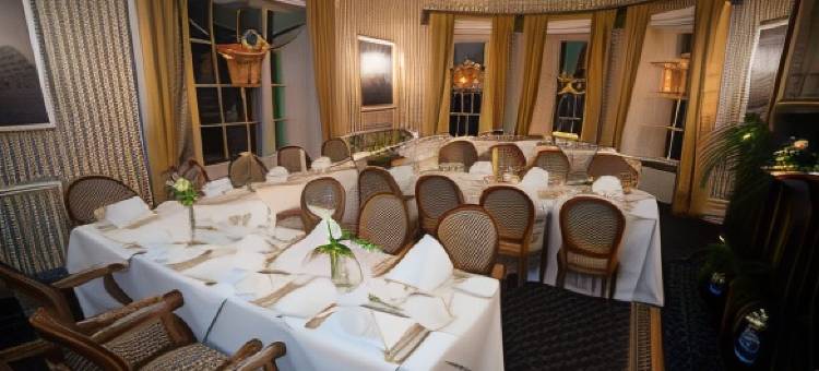 水上会馆酒店(Overwater Hall)图片