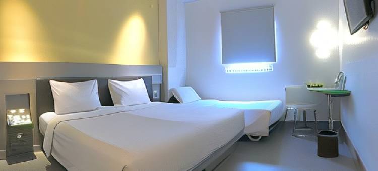 梭罗斯里维达利阿马里斯酒店(Amaris Hotel Sriwedari Solo)图片