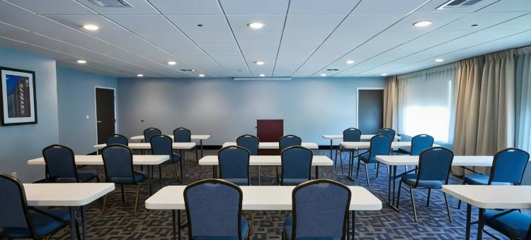 伯明翰南佩勒姆智选假日酒店(Holiday Inn Express & Suites Birmingham South - Pelham)图片