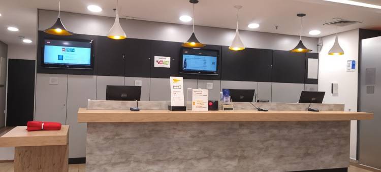 宜必思桑托斯贡扎加海滩酒店(Ibis Santos Gonzaga Praia)图片