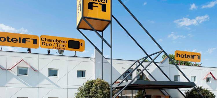 宜必思快捷克莱蒙费朗兰德布雷泽机场酒店(Ibis Budget Clermont-Ferrand le Brézet Aéroport)图片