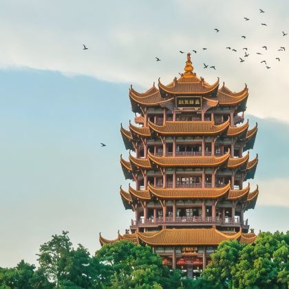 武汉+黄鹤楼+武当山风景区+长江三峡+恩施市8日7晚私家团