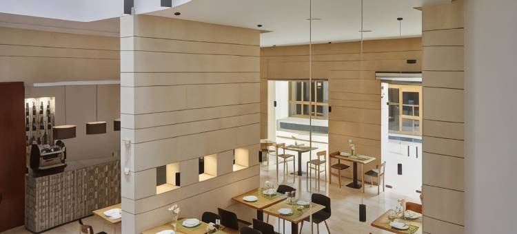 雷伊阿方索十酒店(Hotel Rey Alfonso X)图片