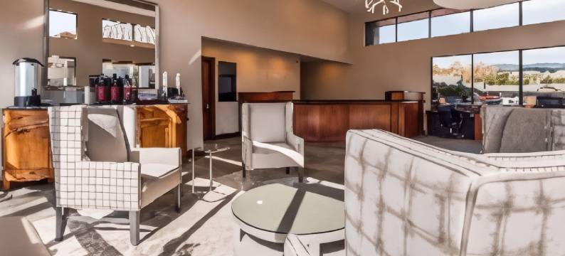 新奥瑞冈贝斯特韦斯特酒店(Best Western New Oregon)图片