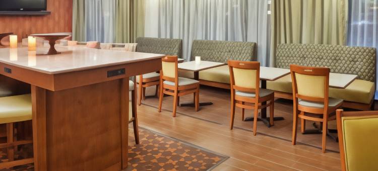 希尔顿欢朋酒店-东哥伦布(Hampton Inn Columbus-East)图片