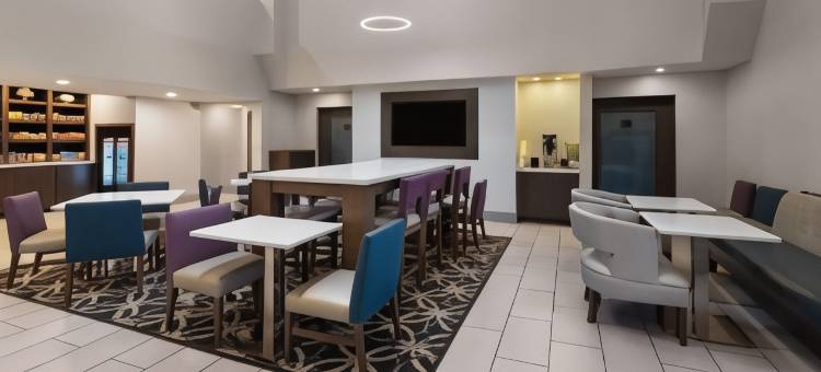 北奥勒姆拉昆塔温德姆套房酒店(La Quinta Inn & Suites by Wyndham North Orem)图片