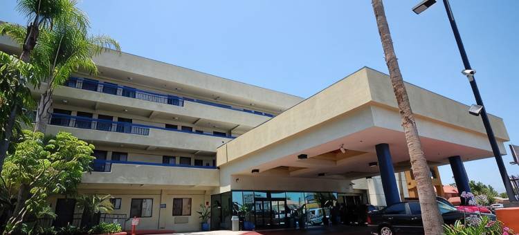 洛杉矶机场-体育场区品质酒店及套房(Quality Inn & Suites Los Angeles Airport - Stadium District)图片