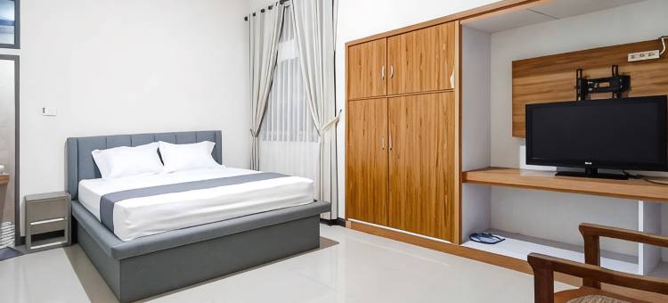 红门酒店@RRR宾馆马塔兰(RedDoorz @ RRR Guesthouse Mataram)图片