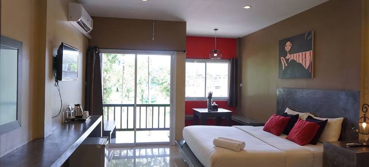 拉廊普洛尼海酒店(Ploenjai Hotel Ranong)图片