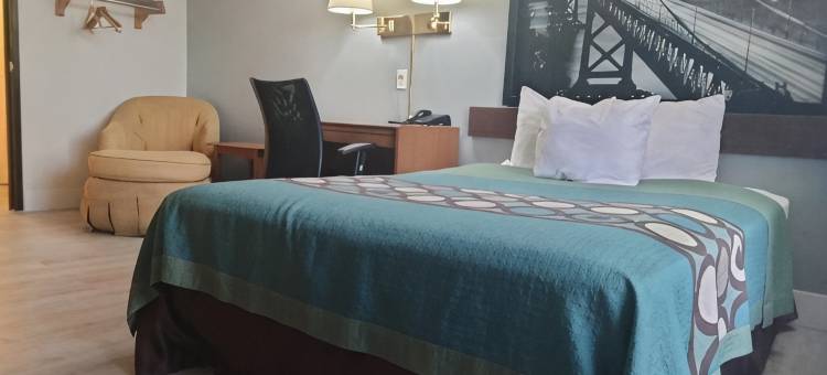 OYO 玫瑰与皇冠酒店(Rose & Crown Hotel)图片