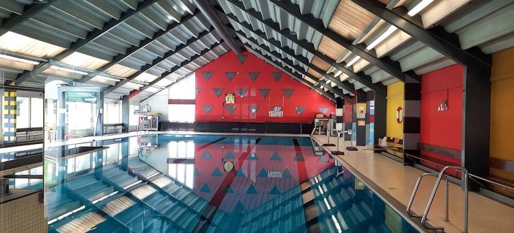 Villa in Steg with swimming pool图片