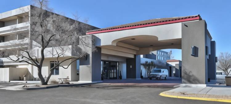 阿尔伯克基市中心温德姆华美达酒店(Ramada Plaza by Wyndham Albuquerque Midtown)图片