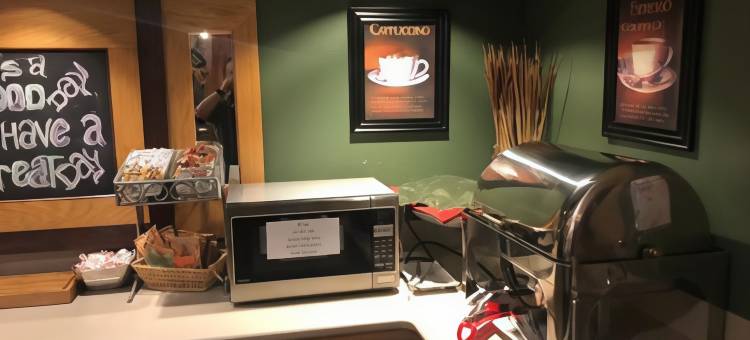 科迪美吟温德姆酒店(AmericInn by Wyndham Cody)图片