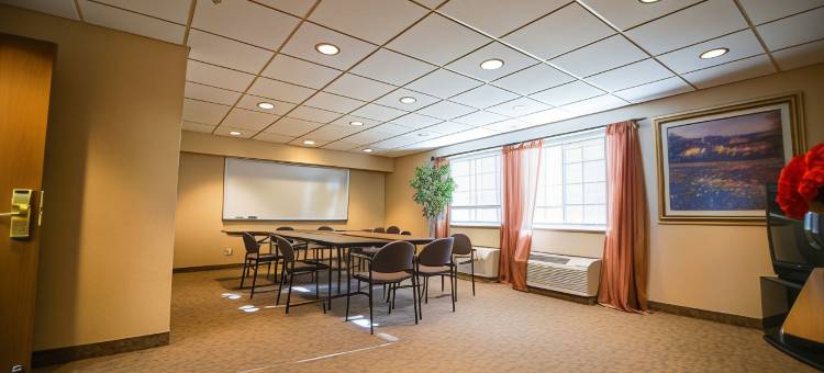 Travelodge by Wyndham Colorado Springs Airport/Peterson AFB图片
