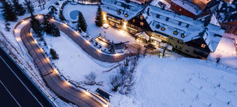 美利亚德特雷多斯(Meliá de Tredós)图片