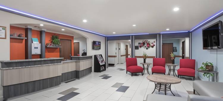 克莱尔莫尔温德姆速8酒店(Super 8 by Wyndham Claremore OK)图片