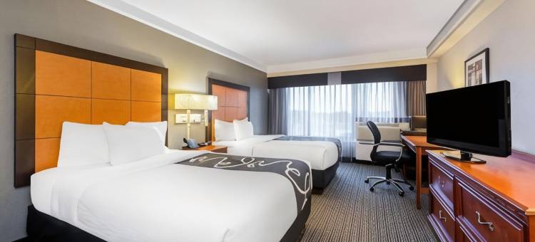 新奥尔良机场拉昆塔温德姆套房酒店(La Quinta Inn & Suites by Wyndham New Orleans Airport)图片