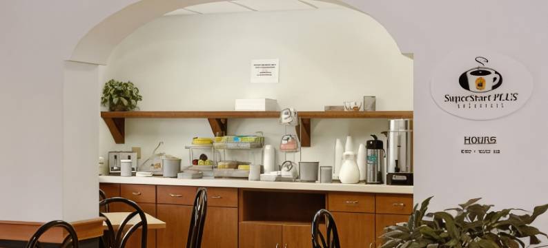 曼彻斯特机场速8酒店(Super 8 by Wyndham Manchester Airport)图片