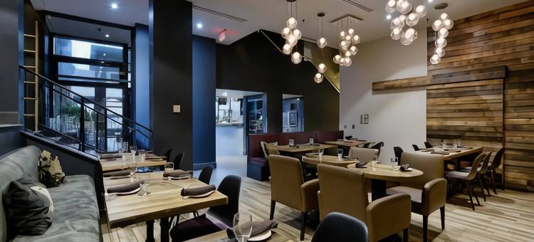 希尔顿逸林酒店 - 渥太华市中心(DoubleTree by Hilton Ottawa Downtown)图片