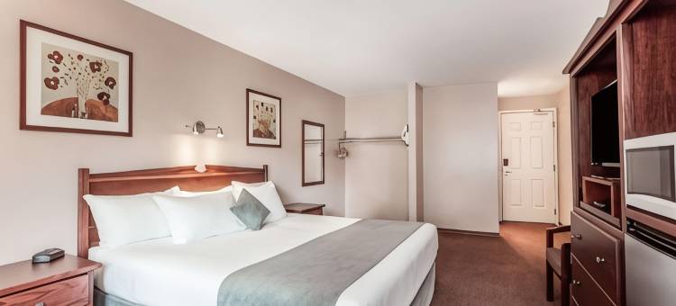 乡村湖-温菲尔德地区速8酒店(Super 8 by Wyndham Lake Country/Winfield Area)图片