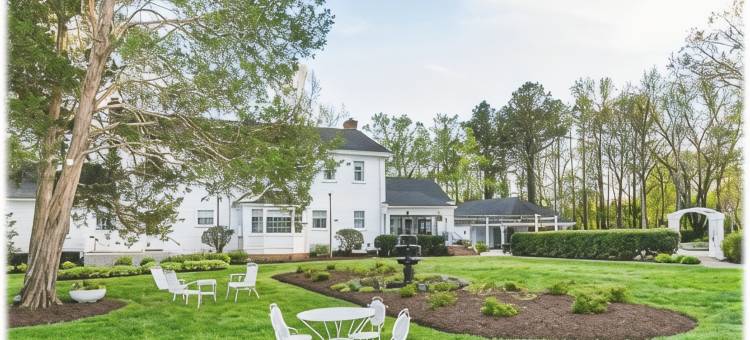 弗吉尼亚克利夫旅馆(The Virginia Cliffe Inn)图片