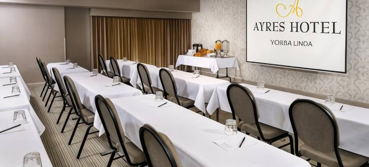 约巴林达艾尔套房酒店(Ayres Suites Yorba Linda/Anaheim Hills)图片