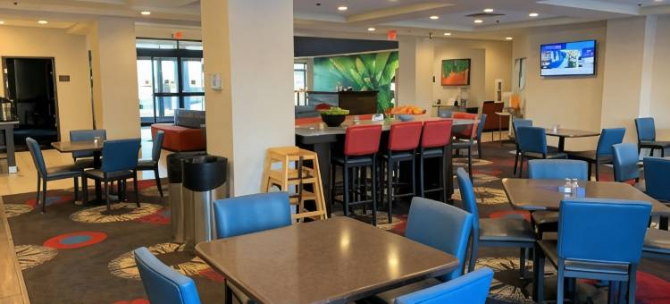 圣保罗东舒适酒店(Comfort Inn Saint Paul East)图片