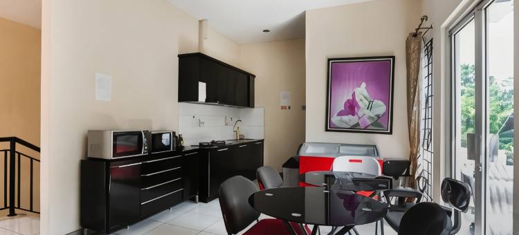 红多兹伊斯兰普拉斯酒店-维斯玛布根维尔卡拉瓦奇(RedDoorz Syariah Plus @ Wisma Bougenville Karawaci)图片