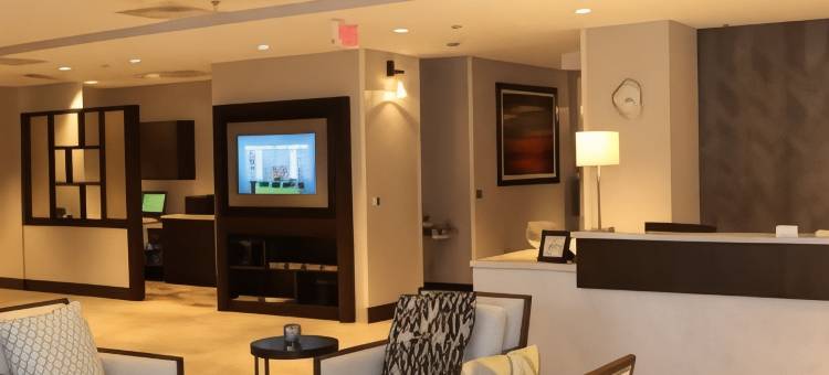 罗利克拉布特里谷希尔顿逸林酒店(DoubleTree by Hilton Raleigh Crabtree Valley)图片