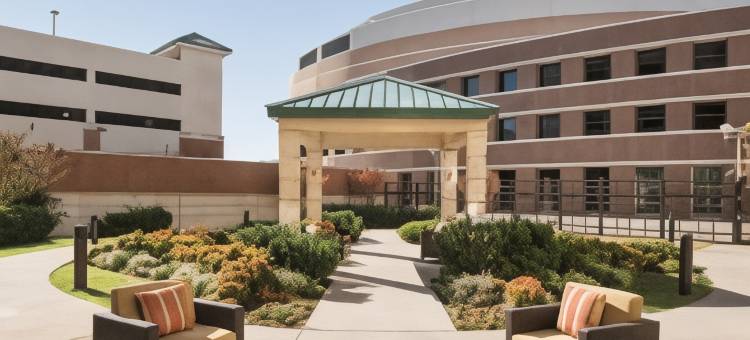 俄克拉何马城市中心万怡酒店(Courtyard by Marriott Oklahoma City Downtown)图片