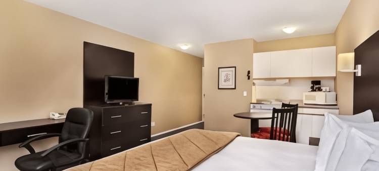 西基洛纳温德姆速8酒店(Super 8 by Wyndham West Kelowna BC)图片