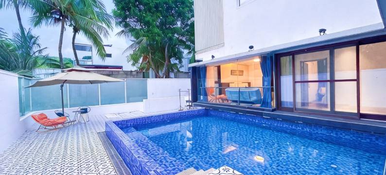 高端接待小优度假别墅(小东海路分店)图片