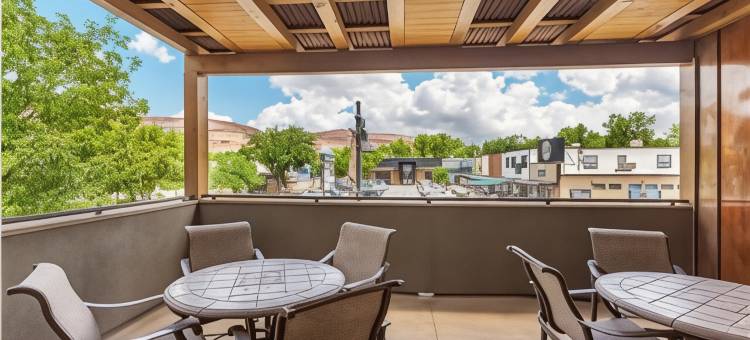 峡谷地贝斯特韦斯特优质酒店(Best Western Plus Canyonlands Inn)图片