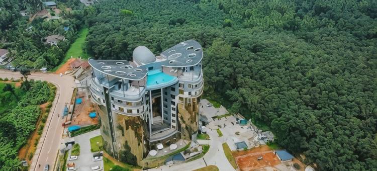 菲津酒店(Fezinn Hotel - Best Wayanad Hotel in 2024)图片