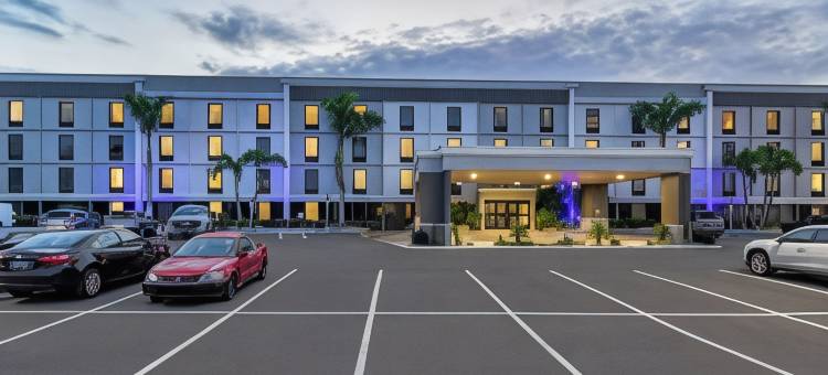 舒适酒店及套房-圣彼得堡-克利尔沃特国际机场(Comfort Inn & Suites St Pete - Clearwater International Airport)图片
