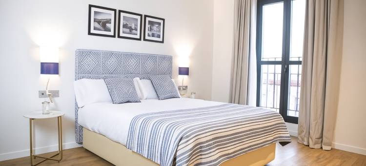 nQn公寓和套房塞维利亚(NQn Aparts & Suites Sevilla)图片