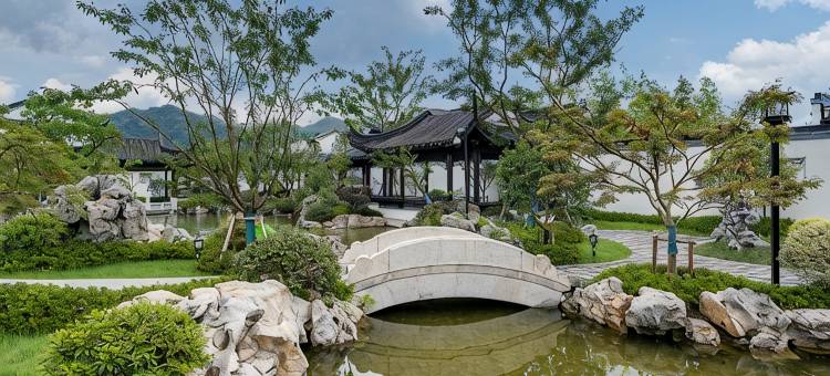 岑野度假别墅(浮玉南路分店)图片
