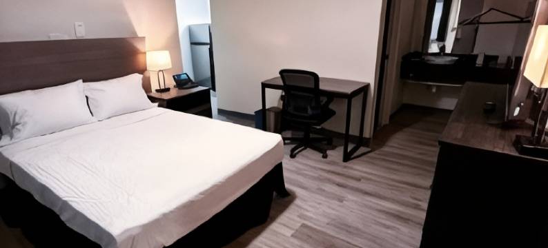 Studio City Suites, a Travelodge by Wyndham图片