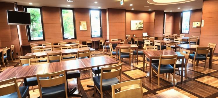 露樱酒店第2龟山交流道口店(Hotel Route-Inn Dai-ni Kameyama Inter)图片