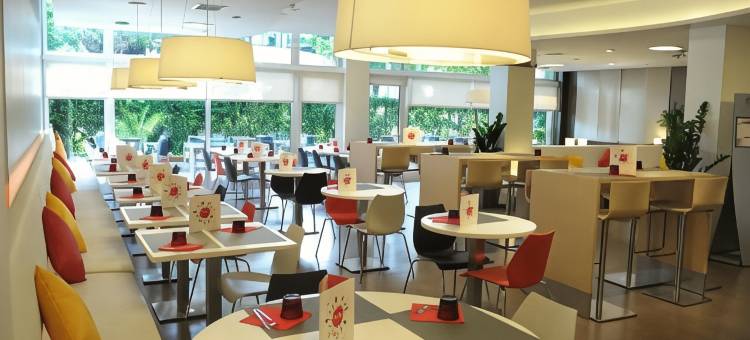 宜必思巴塞罗那科尔内亚酒店(Ibis Barcelona Cornella)图片