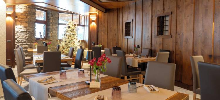 蒙特布朗克酒店(IH Hotels Courmayeur Mont Blanc)图片