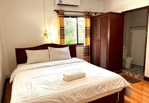 Vang Vieng Global HostelHotel Overview