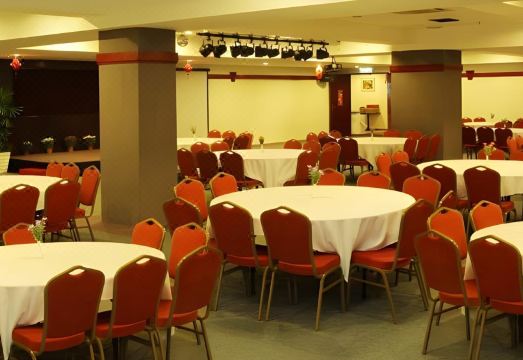 Mayres Hotel Kota Tinggi Hotel Overview