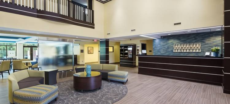 伯明翰贝斯特韦斯特优质套房酒店(Best Western Plus Birmingham Inn  Suites)图片